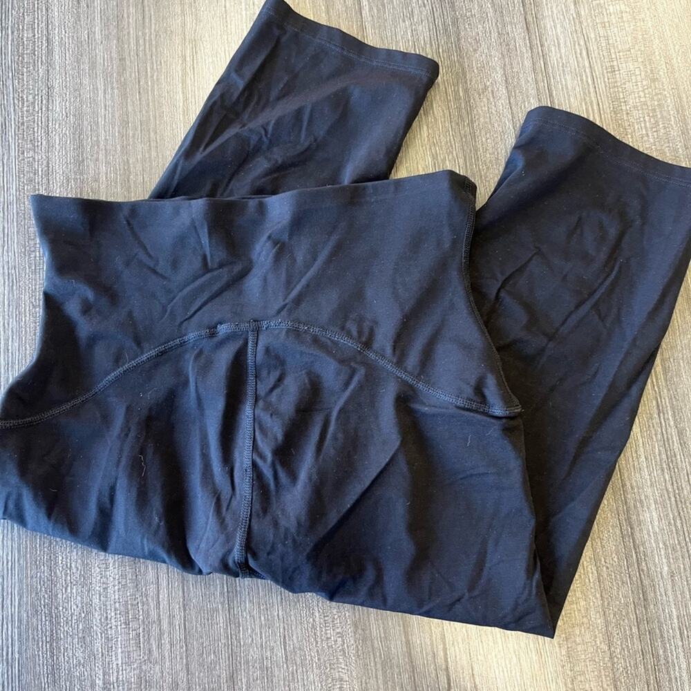Spanx shapewear shorts. Size Large